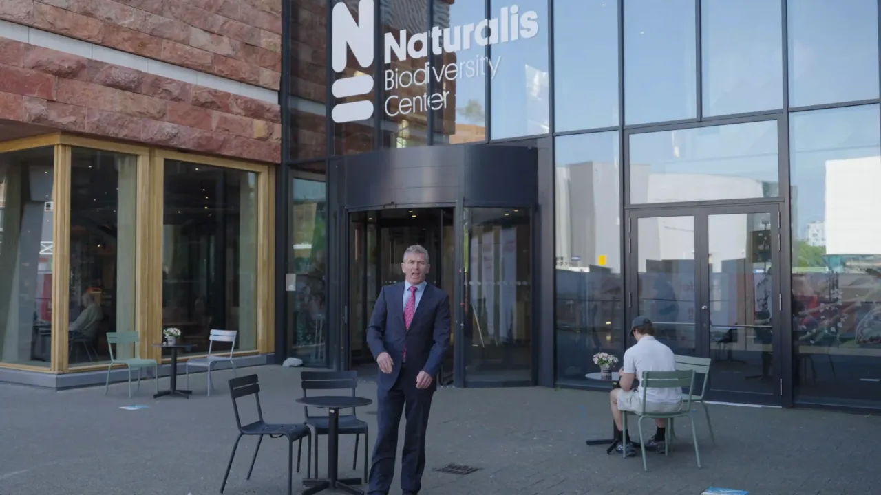 De Partij tegen de Burger bij Naturalis