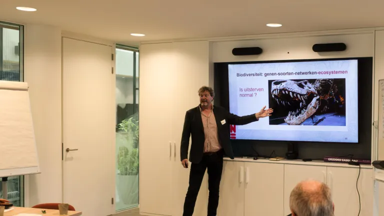 Koos op een congres