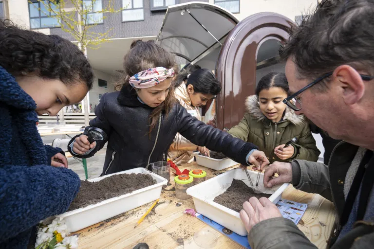  Naturalis Bijen-evenement met obs De Singel